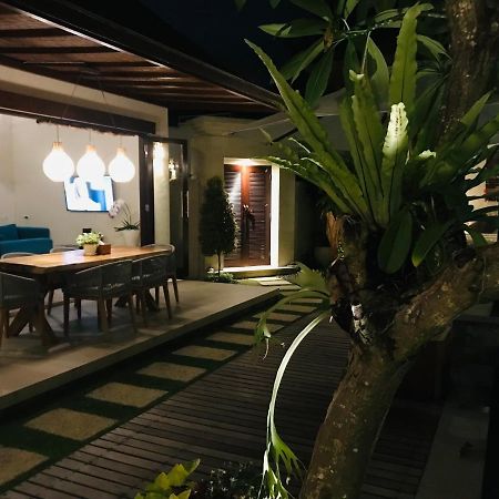 Villa Apanya Sanur Exterior photo